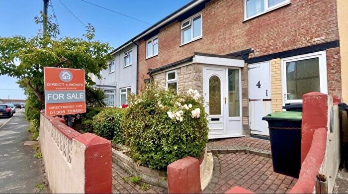 3 Bedroom Terraced House For Sale In Woolcombe Road, Portland, DT5