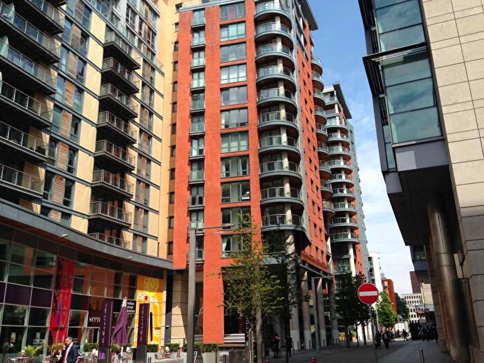 2 Bedroom Flat To Rent In Spinningfields, Manchester, M3