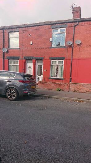 2 Bedroom Terraced House To Rent In Hinde St, Moston, M40