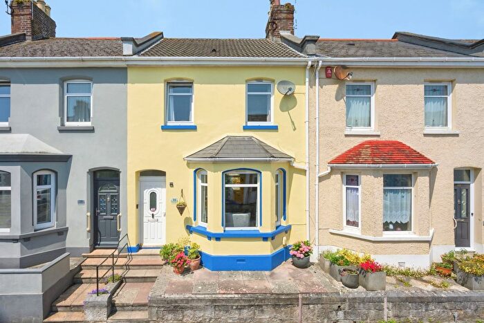 2 Bedroom Terraced House For Sale In Hotham Place, Plymouth, Devon, PL1