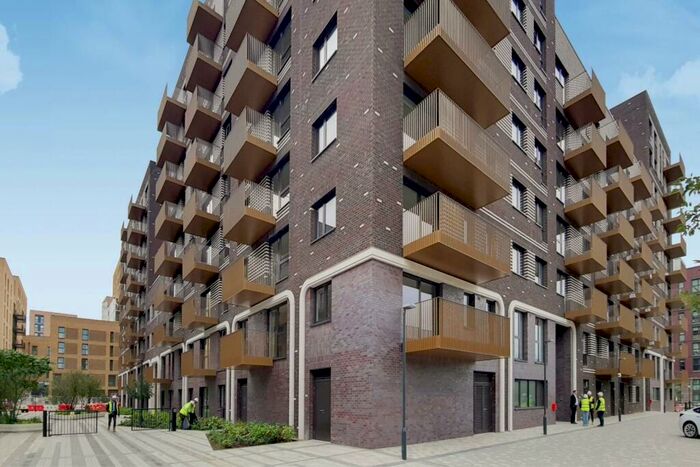 1 Bedroom Flat To Rent In Vanguard Way, Walthamstow, London, E17