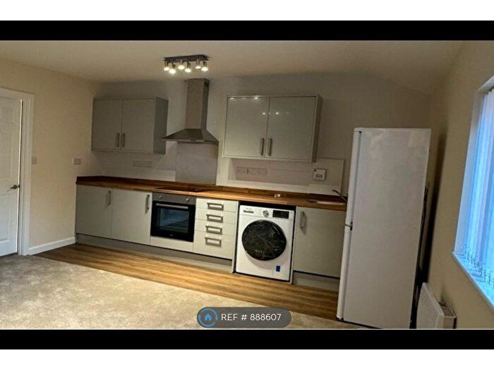 1 Bedroom Flat To Rent In Abbey Street, Nuneaton, CV11