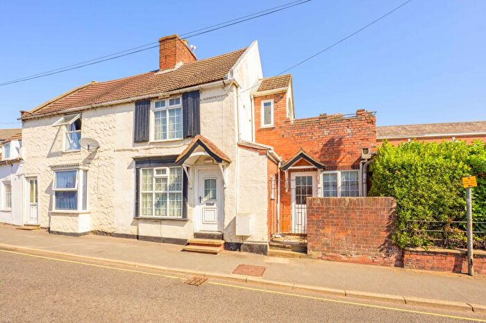 3 Bedroom End Of Terrace House For Sale In Halton Road, Spilsby, PE23