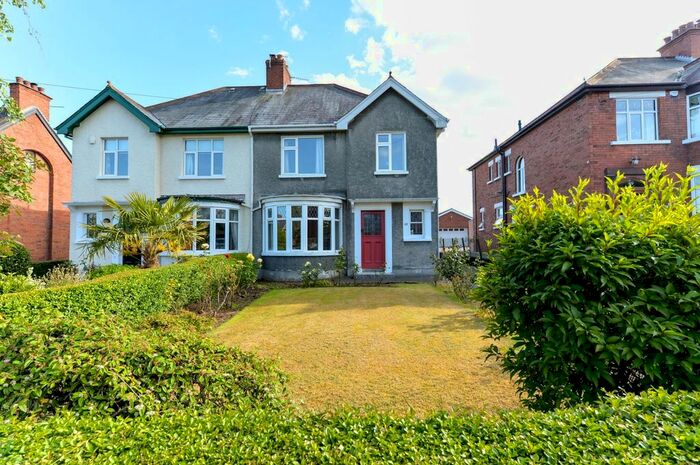 3 Bedroom Semi-Detached House For Sale In Kirkliston Park, Ballyhackamore, Belfast, BT5