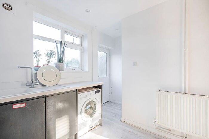 3 Bedroom Terraced House For Sale In Cubitt Road, Norwich, NR1