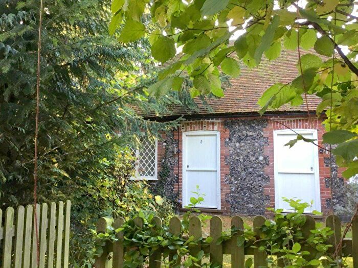 1 Bedroom House To Rent In Hackington Close, Canterbury Ref -, CT2