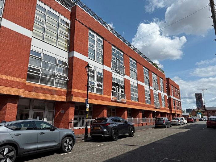 1 Bedroom Flat To Rent In Platinum, Branston Street, Birmingham, B18