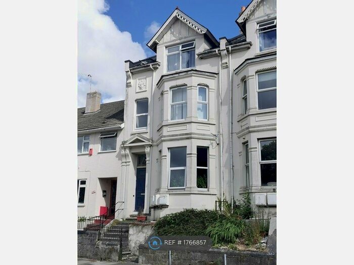 2 Bedroom Flat To Rent In Saltash Rd, Plymouth, PL2