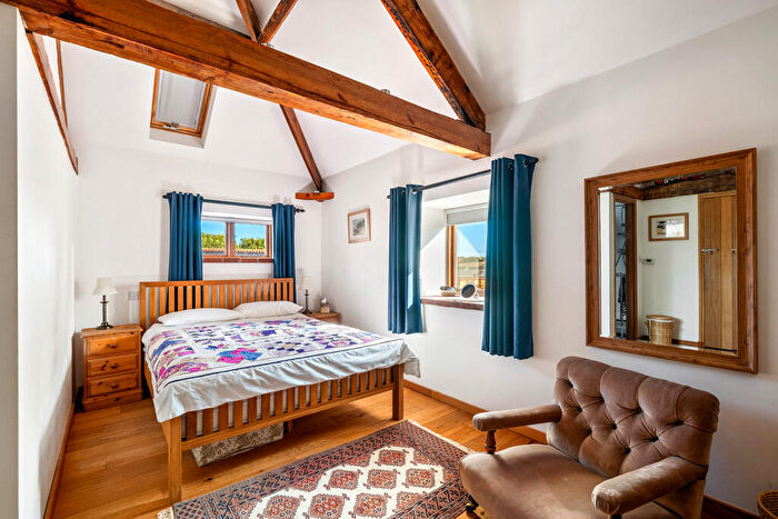 2 Bedroom Barn Conversion For Sale In Brampton, Lincoln, LN1