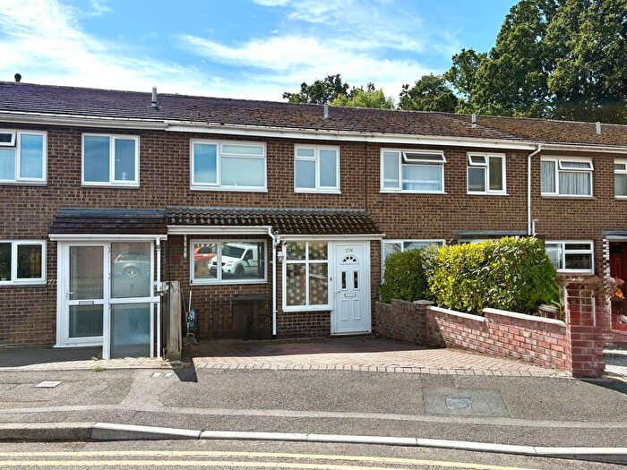 3 Bedroom Terraced House For Sale In Millfield, Creekmoor, Poole, BH17