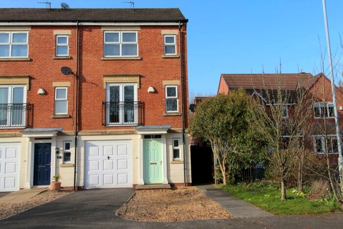 3 Bedroom End Of Terrace House To Rent In Chandlers Croft, Ibstock, Leicestershire, LE67