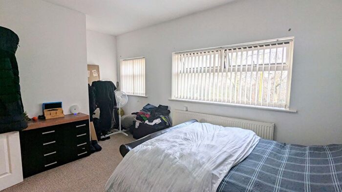 2 Bedroom Semi-Detached House For Sale In Chequer Lane, Upholland, WN8