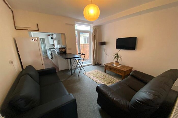 1 Bedroom Terraced House To Rent In Mettham Street, NG7