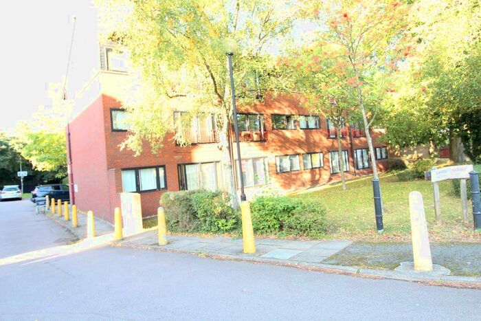 1 Bedroom Flat To Rent In London Road, Luton, LU1