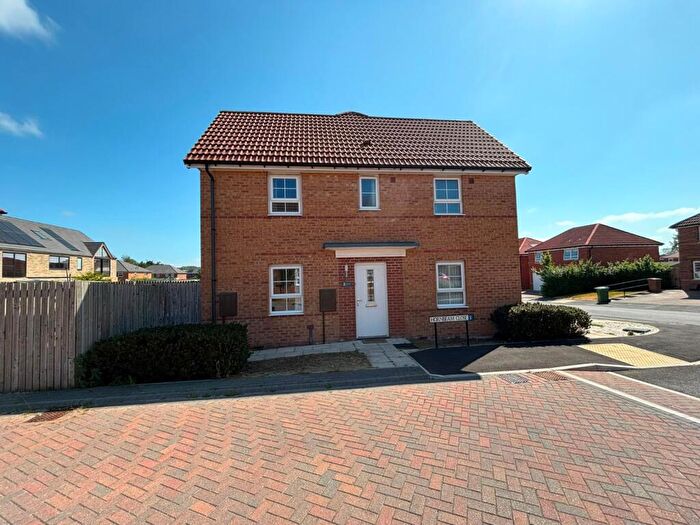 3 Bedroom Semi-Detached House To Rent In Hornbeam Close, Beverley, East Yorkshire, HU17