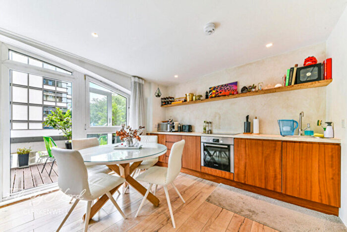1 Bedroom Flat For Sale In Bath Street, London, EC1V