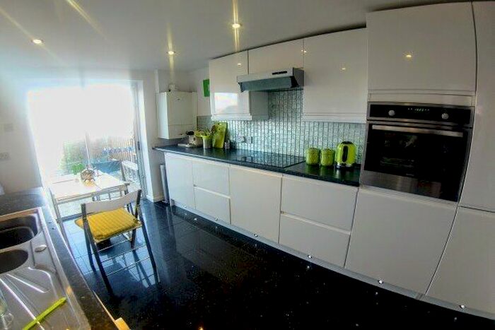 2 Bedroom Terraced House To Rent In Macey Street, Torpoint, PL11