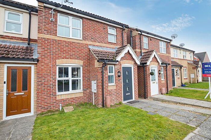 3 Bedroom End Of Terrace House For Sale In Goshawk Way, Tattershall, LN4