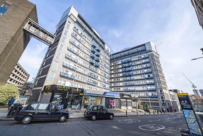1 Bedroom Flat For Sale In The Vista Building, Woolwich, London, SE18