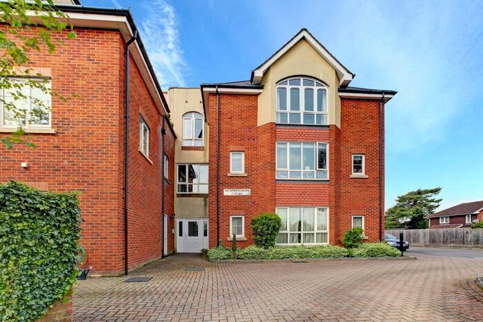 2 Bedroom Flat To Rent In Salisbury Road, Marlborough, SN8
