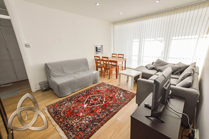 1 Bedroom Apartment To Rent In Lords View, St. Johns Wood Road, NW8