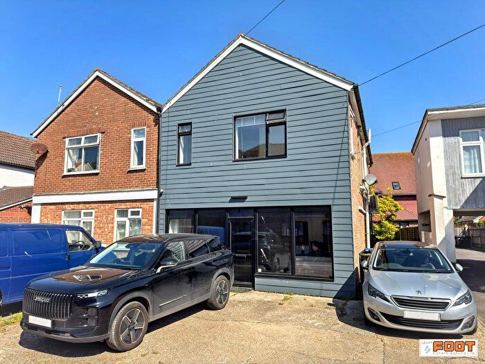 Studio To Rent In Station Road, Hayling Island., PO11