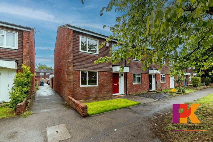 3 Bedroom Semi-Detached House To Rent In Jarry Court, Marlow, SL7