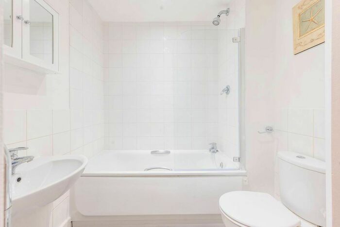 Studio To Rent In Sloane Avenue, Sloane Square, London, SW3