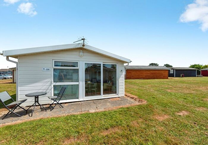 2 Bedroom Chalet For Sale In Atlantic Bays Holiday Park, Padstow, St Merryn, Cornwall, PL28