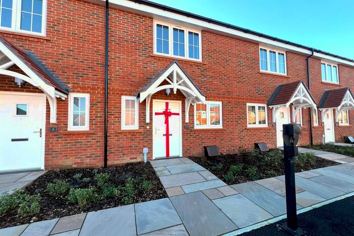 2 Bedroom Terraced House To Rent In Mannox Mews, Horsham, RH12