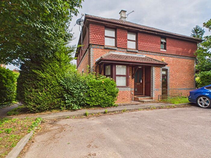 1 Bedroom Cluster House For Sale In Rowe Court, West Reading, Reading, RG30