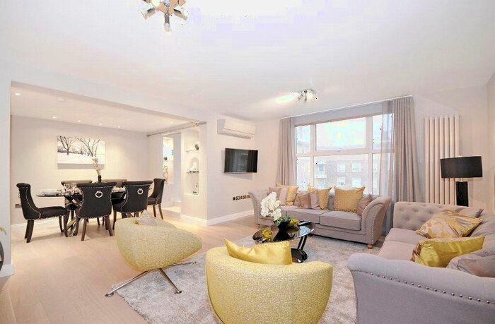 3 Bedroom Apartment To Rent In St. Johns Wood Park, London, NW8