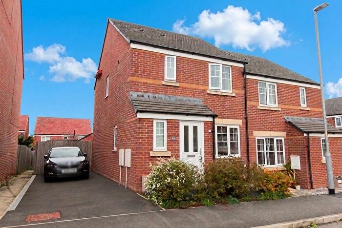 3 Bedroom Semi Detached House For Sale In Ffordd Piran, Oakenholt, CH6