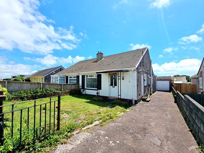 3 Bedroom Semi-Detached Bungalow For Sale In Merlin Crescent, Bridgend, CF31