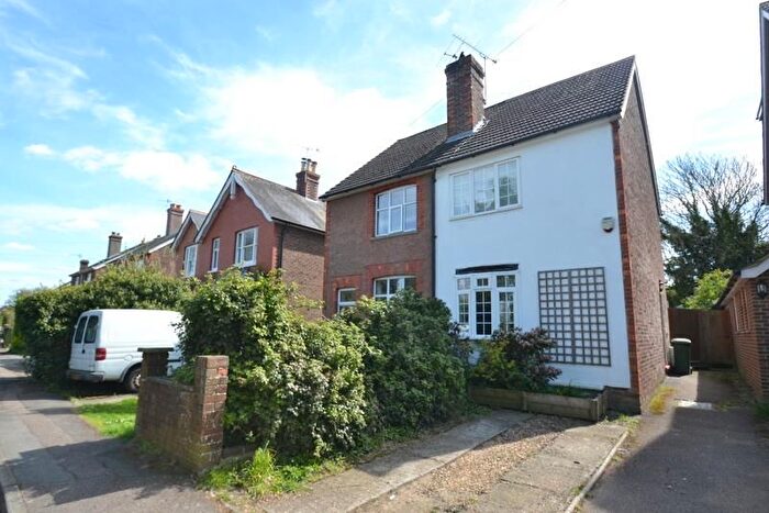 2 Bedroom Semi-Detached House To Rent In Church Road, Horley, RH6