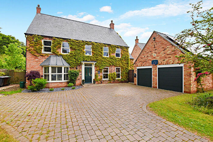 4 Bedroom Detached House For Sale In Burton Road, Lincoln, LN1