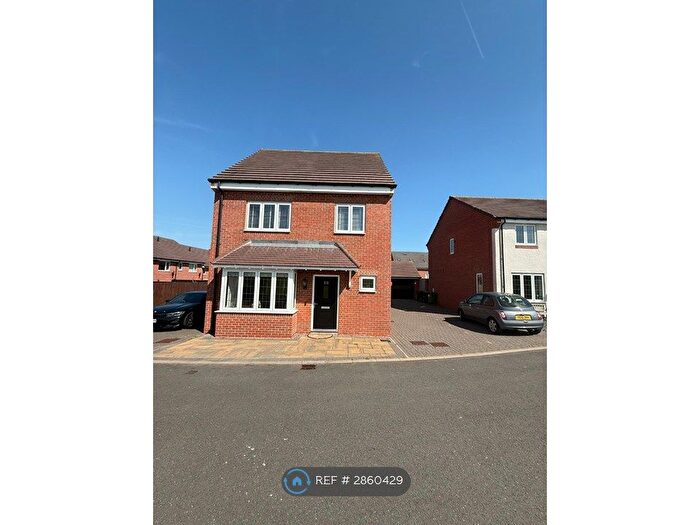 4 Bedroom Detached House To Rent In Yardley Way, Bishops Tachbrook, Leamington Spa, CV33