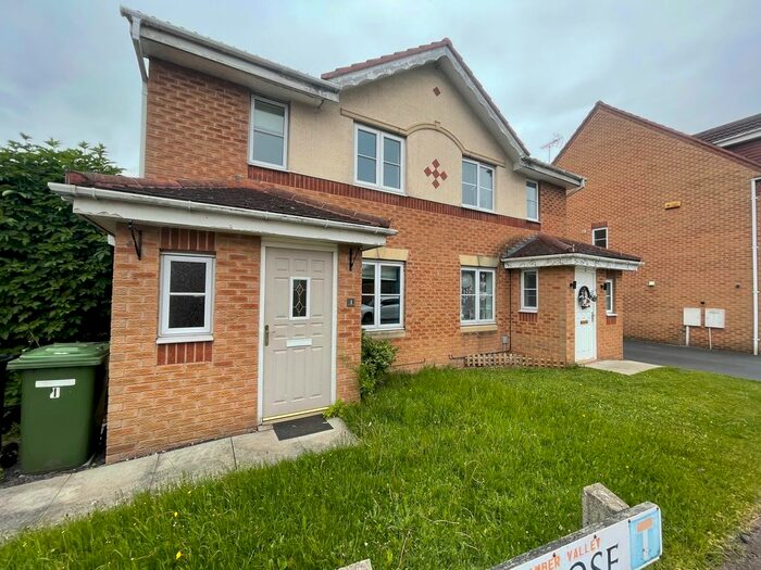 3 Bedroom Property To Rent In Bella Close, Langley Mill, Nottingham, NG16
