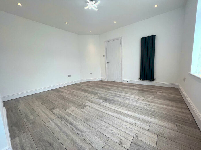 2 Bedroom House To Rent In Eliot Road, Dagenham, RM9