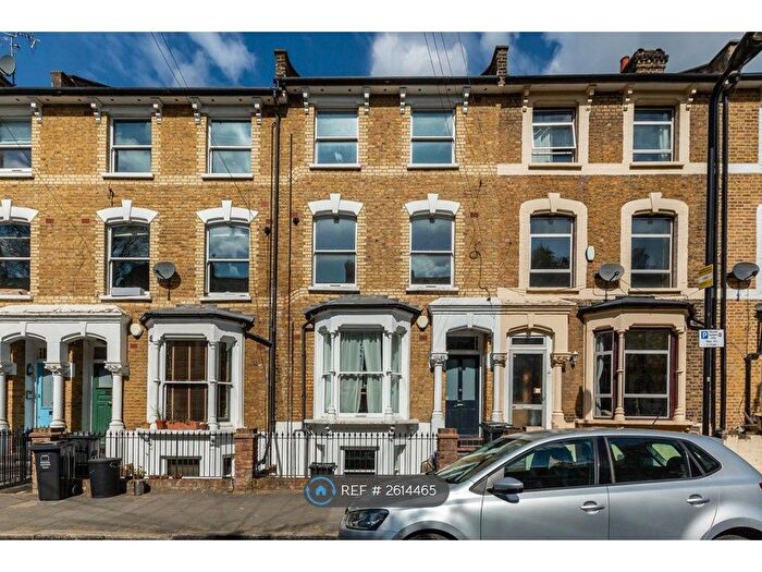 1 Bedroom Flat To Rent In Reighton Road, London, E5