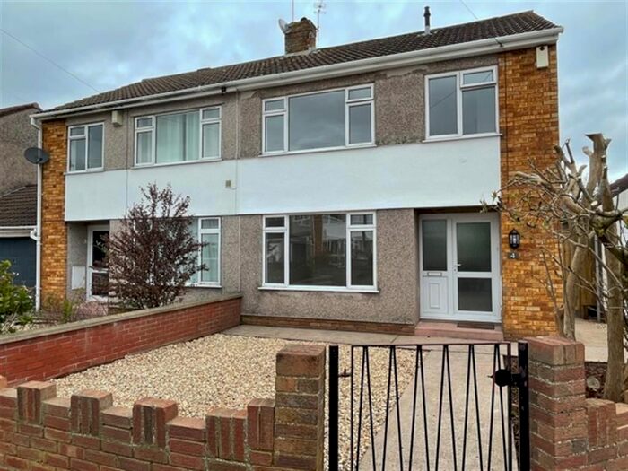 3 Bedroom Semi-Detached House To Rent In Grangewood Close, Downend, Bristol, BS16