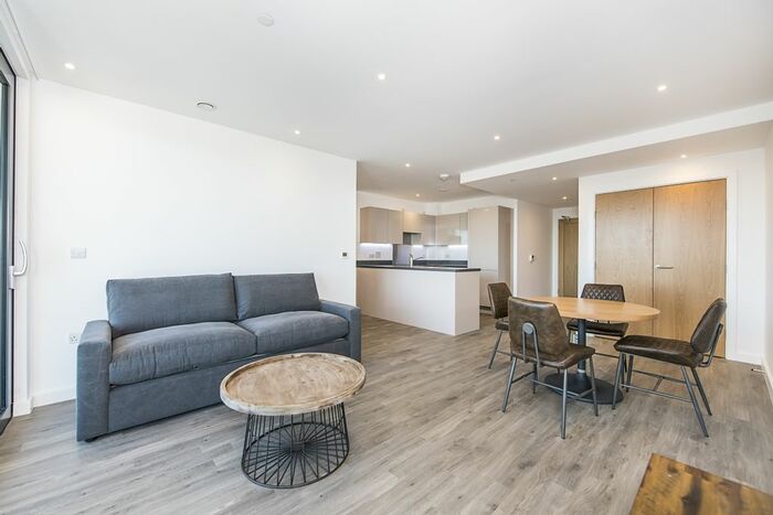 1 Bedroom Flat To Rent In Sutton Court Road, Sutton, SM1