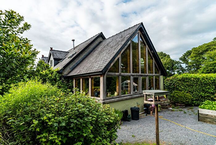 5 Bedroom Property For Sale In Baytree Cottage, Cwmffrwd, Carmarthen, SA31