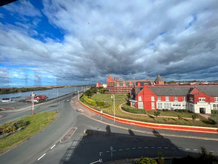 1 Bedroom Apartment To Rent In Promenade, Southport, Merseyside, PR9