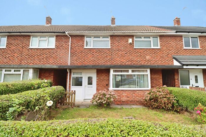 4 Bedroom Terraced House For Sale In Dickens Avenue, Prenton, CH43