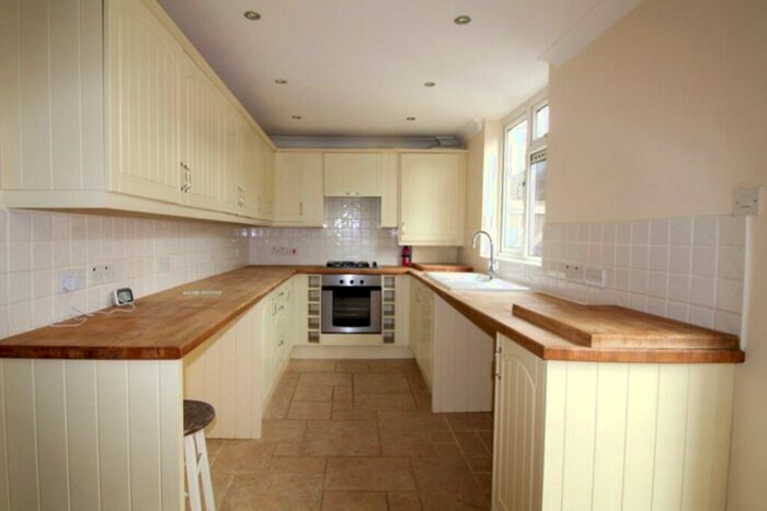 3 Bedroom House To Rent In Forestside Avenue, Havant, Hampshire, PO9