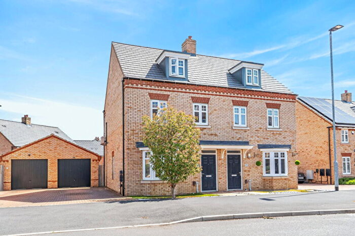 3 Bedroom Semi-Detached House For Sale In Harlequin Crescent, Wixams, MK42