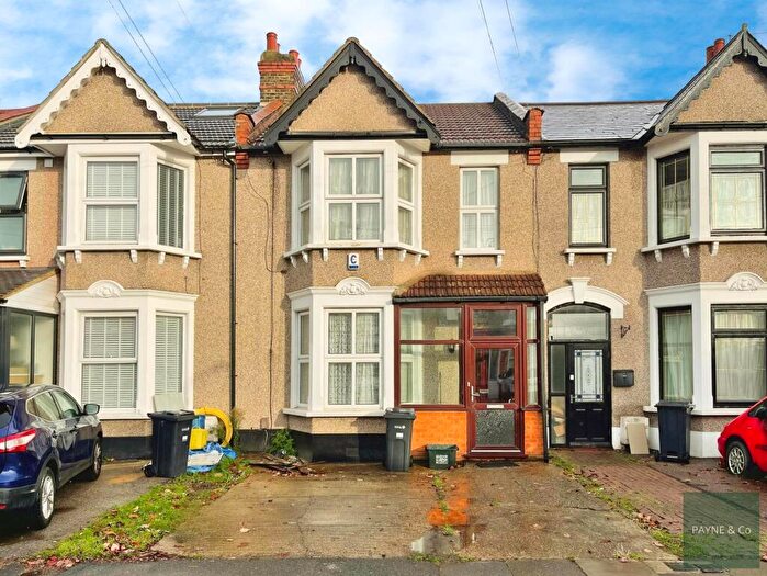 4 Bedroom Terraced House For Sale In Balfour Road, Ilford, IG1