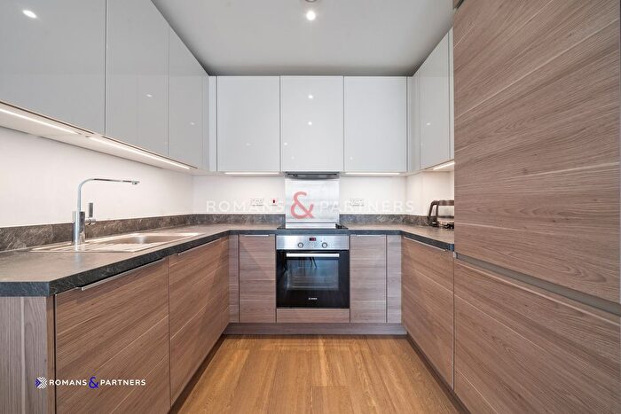 1 Bedroom Flat To Rent In Royal Victoria Gardens, Surrey Quays, SE16