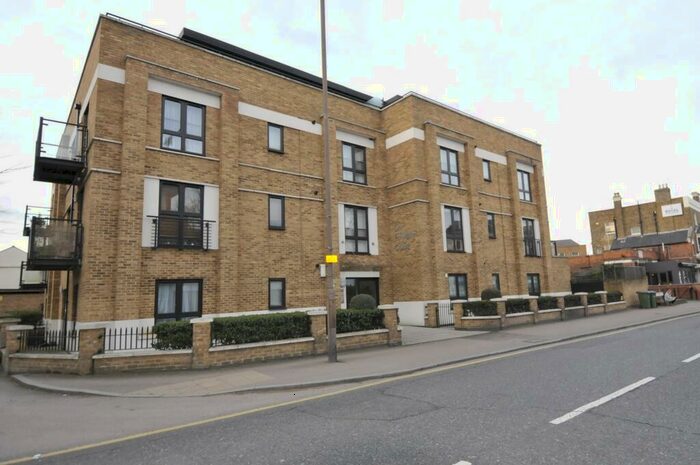 2 Bedroom Flat To Rent In De La Mare Court, Stratheden Road, Blackheath, SE3